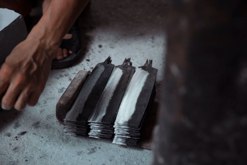 How Much Does High-Carbon Steel & Quenching Really Cost in 2026? Budget & Gear